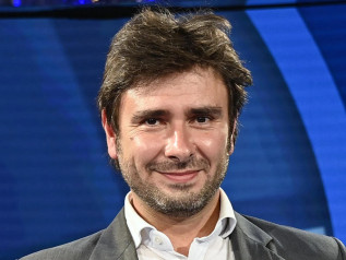 Alessandro Di Battista ricoverato a Cuba: medici del Gemelli in arrivo
