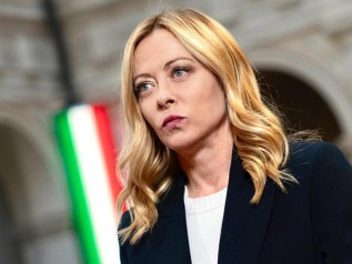 Meloni: “Mettetevi comodi, non avete capito con chi avete a che fare”
