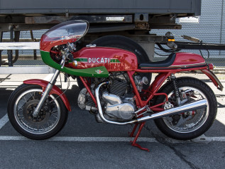 Ducati compie 100 anni