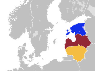 Russia-Lituania, sale la tensione: decollano i caccia italiani