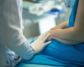 Fuga dagli ospedali pubblici: le dimissioni dei medici aumentano del 150%