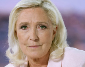 Marine Le Pen, pensioni a 62 anni e 140 miliardi di risparmi