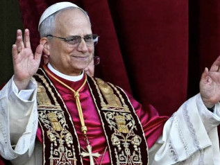 Papa Leone XIV operato per un tumore al polmone: asportato il lobo inferior