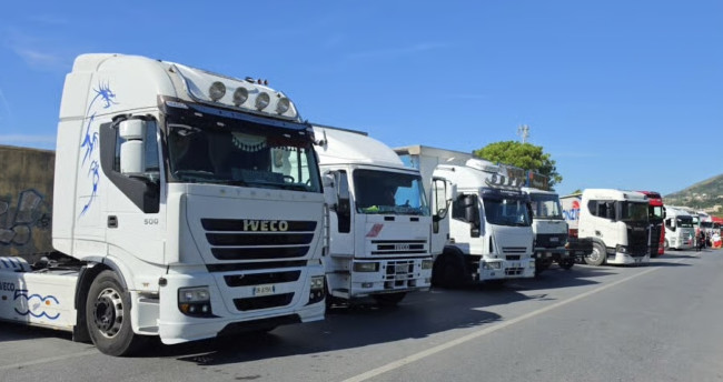 Tir, stop alle proteste in Sicilia e Calabria