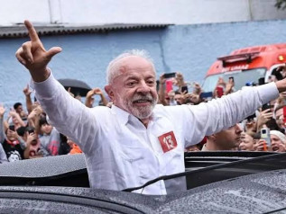 Lula vince la sfida con Bolsonaro: quarto mandato storico
