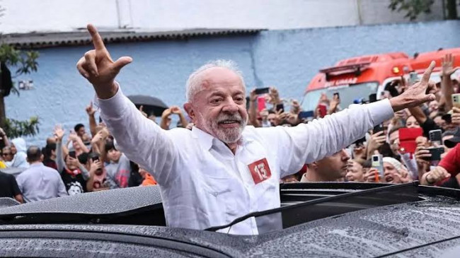 Lula vince la sfida con Bolsonaro: quarto mandato storico