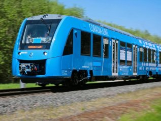 Alstom, entra in servizio il primo treno a idrogeno al mondo