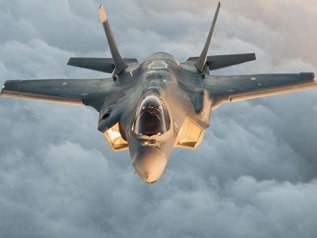 F-35: snobbato dalla politica per paura di perdere voti