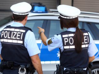 Riciclaggio, la polizia fa irruzione alla Deutsche Bank