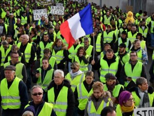 "Gilet gialli", Macron è riuscito a disinnescare la protesta?