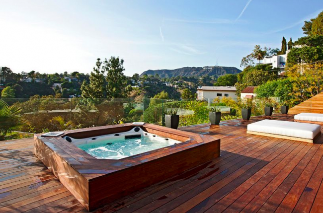 Investindustrial compra Jacuzzi