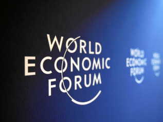 Davos, al via il Forum della finanza mondiale. Senza Trump, Macron e May