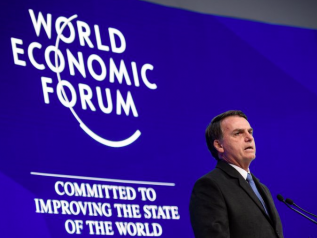 Bolsonaro a Davos, spot sul Brasile ma non spiega la sua ricetta