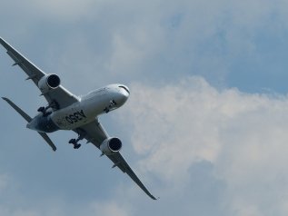 Pechino ordina 300 Airbus