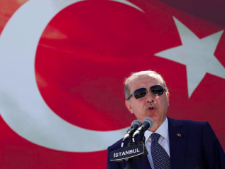 Perde la capitale Ankara. Per Erdogan una vittoria mutilata
