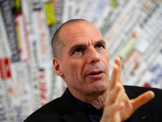 Varoufakis: “Il rischio è di tornare agli anni ‘30”