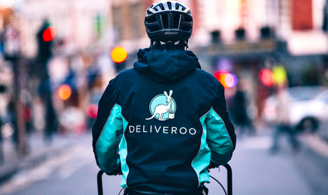 Amazon investe mezzo miliardo in Deliveroo