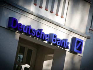 Deutsche Bank, l'ad Sewing: "Pronti a tagli pesanti"