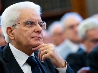 Mattarella: "Non vedo ragioni per aprire una procedura di infrazione"