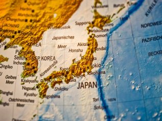 Tokyo limita l’export verso Seoul. Il motivo? La Seconda Guerra