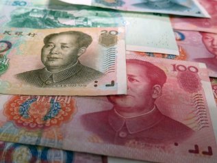 Guerra commerciale, Pechino nega di voler svalutare lo yuan