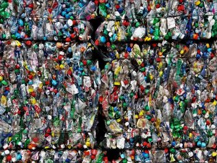 Varsavia dice basta alla “Mafia dei rifiuti”