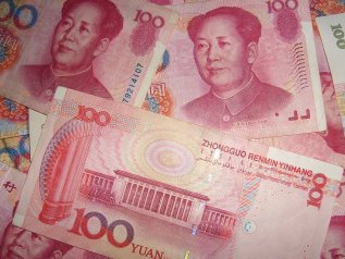 Pechino reagisce e svaluta lo yuan