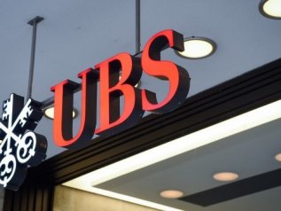 Roma chiede conto a Berna: "Fuori i nomi dei correntisti italiani in Ubs"