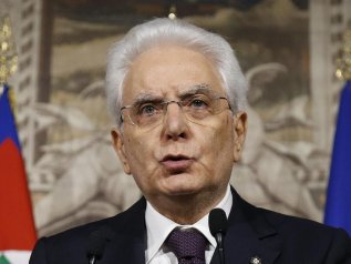 Mattarella concede un altro giro: "Nuove consultazioni martedì prossimo"