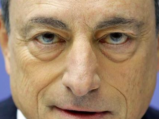 Bce, Draghi taglia i tassi e rilancia il Qe