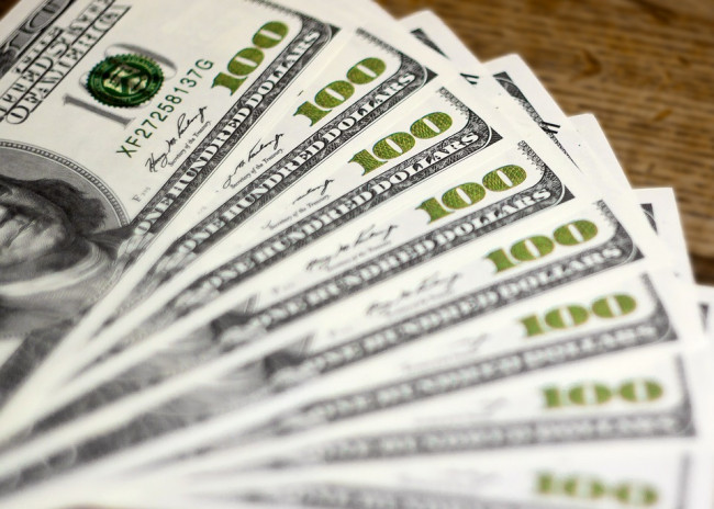 Deficit oltre i 1000 miliardi di dollari