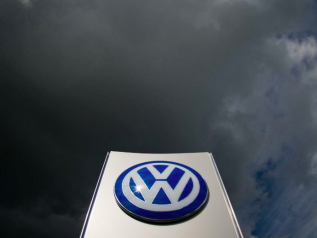 Dieselgate, vertici Vw sotto accusa: "Manipolazione del mercato"