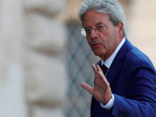 Il commissario Gentiloni: “Useremo il massimo della flessibilità possibile”