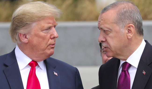 Siria, Trump: “Pronto a distruggere l’economia turca”