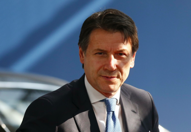 Financial Times: grave conflitto di interessi del premier Conte?