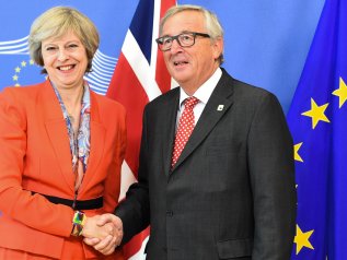 Altro che “hard Brexit”. Raggiunto all’alba un accordo soft