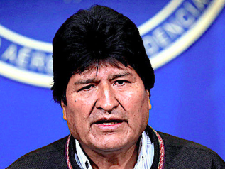 Scontri e proteste a La Paz. Morales in esilio in Messico