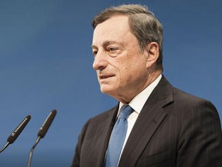 Draghi: la crescita migliora, l'inflazione pure