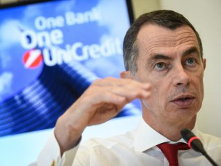 Unicredit taglia 500 filiali e 8.000 dipendenti entro il 2023