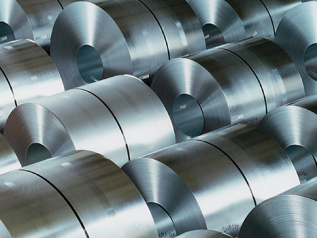 Il piano di Arcelor Mittal: “Subito 2891 esuberi, fino a 4700 nel 2023”