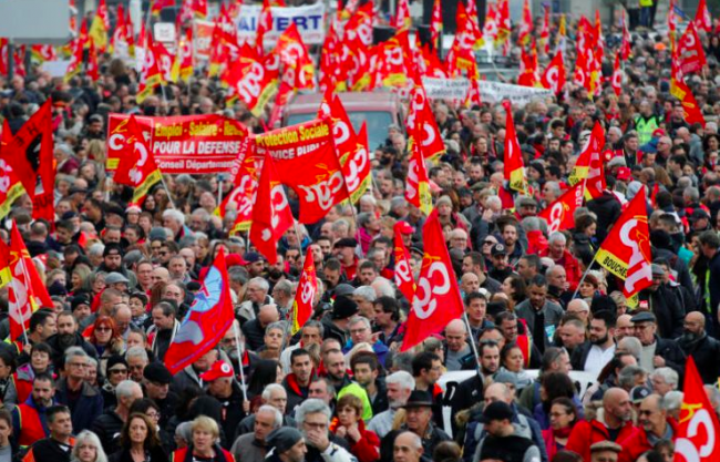 Il paese si ferma: sciopero generale contro la riforma delle ...