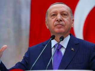 Erdogan: pronto a inviare truppe in Libia. E a esplorare il gas…