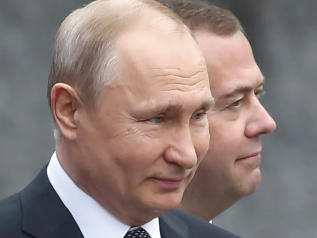 Il governo si dimette. Putin vuole restare al potere anche dopo il 2024