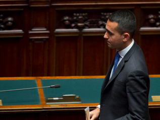 Di Maio vicino all’addio: lo spread sale a 170 punti 