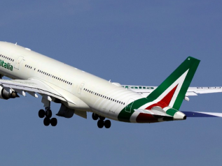 Alitalia torna (completamente) allo Stato