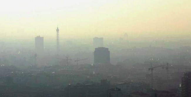 Smog e polveri sottili stanno veicolando il virus