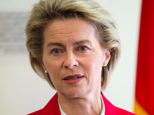 Von der Leyen: “L’Ue chiede scusa all’Italia”