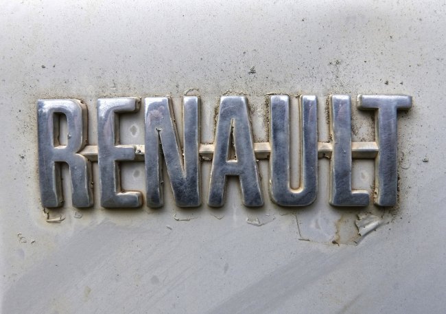 Renault, non bastano 5 mld per salvarla