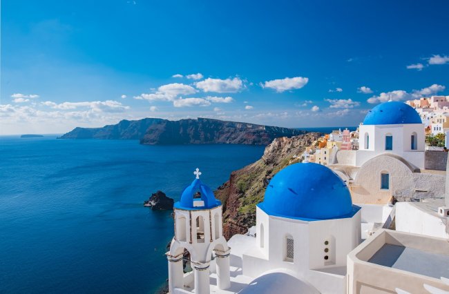 Atene apre al turismo. No a Italia, Regno Unito, Spagna e Svezia