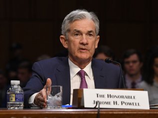 La Fed lascia i tassi invariati. Resteranno a zero fino al 2022